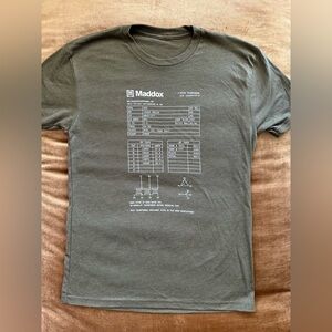 New Military Green teeshirt with Print front Graphics Size 4/6. Street style